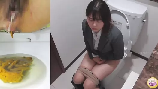 SL-500 06 In-house voyeur. Constipation. Woman’s feces record. Hard stool and laxative loose stool days. VOL. 2
