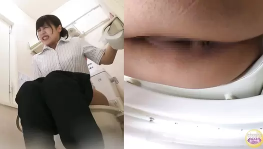 SL-500 01 In-house voyeur. Constipation. Woman’s feces record. Hard stool and laxative loose stool days. VOL. 2