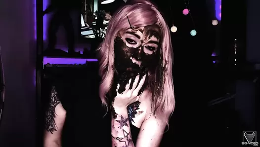 Mega Big Shit And Scat Play With One Big Dick And Dildo By Top Model Betty