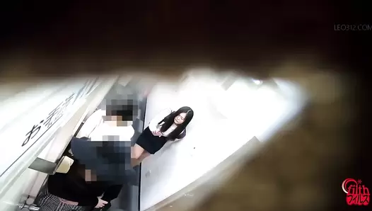 FF-535 07 Hidden camera: shameful pantypooping in public places
