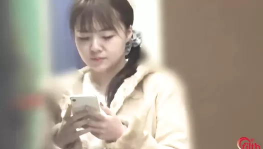 FF-535 03 Hidden camera: shameful pantypooping in public places