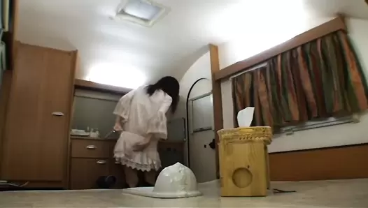 GCD-215 02 Top 30 super poops from TOKYO girls. Selection of fat turds from wide opened assholes!