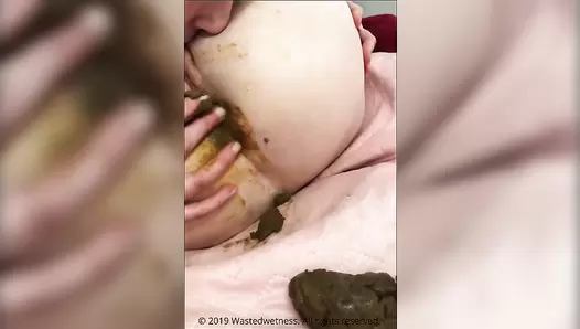 wastedwetness/ Lesbian Shit Sucking Mouth - Licking - Piss - Wastedwetness