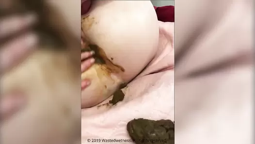 wastedwetness/ Lesbian Shit Sucking Mouth - Licking - Piss - Wastedwetness