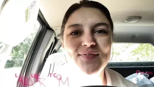 Layla Lee - PUBLIC Gas Station Poop!
