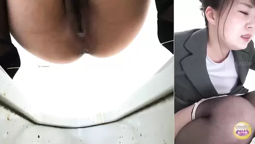 SL-559 05 Explosive diarrhea and odorous toilet releases by gorgeous office ladies