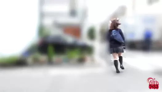 FF-589 06 Abdominal pain! Female students dash to the toilet and feces leaking inside panties