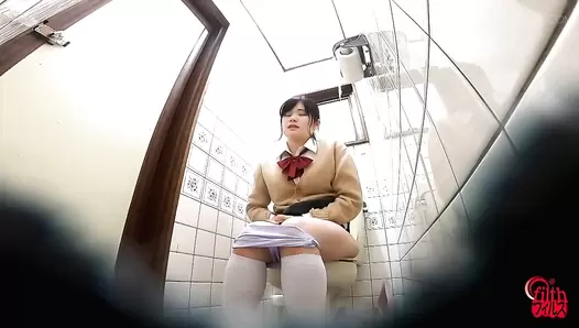 FF-589 01 Abdominal pain! Female students dash to the toilet and feces leaking inside panties