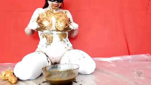 7 Times Big Shit And Swallow All By The Amazing Scat Swallow Babe Lina
