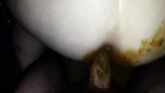 The girl fucks in the ass and shit climbs with her asshole