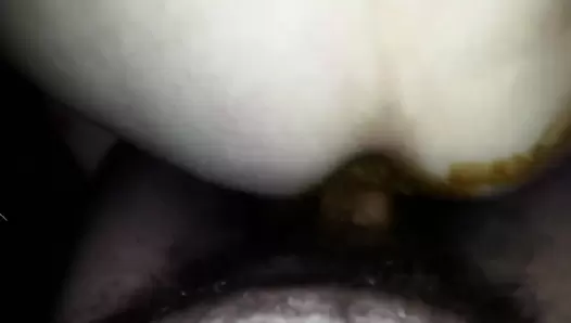 The girl fucks in the ass and shit climbs with her asshole