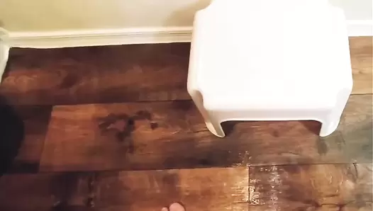 daddysaysgo/ Smearing shit all over my face in a bathrobe