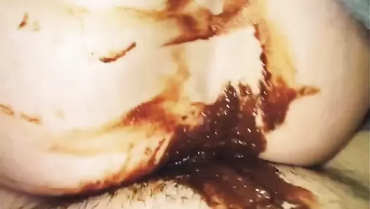 daddysaysgo/ Smearing shit all over my face in a bathrobe