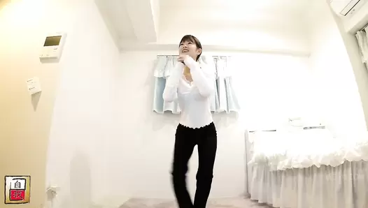 JG-502 05 Closely captured several days of poops. Filmed by Kasumi herself
