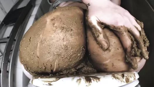 DirtyBetty - Insane TOP ASS Pooping Volcano