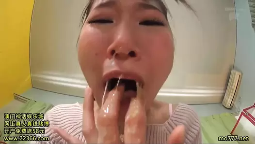 DASD-380 SSS-class JAV actress Honoka Mihara doing vomit