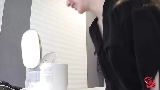 FF-558 05 Filming my farts at home. VOL. 11