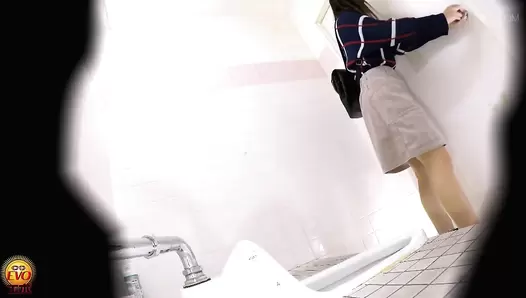 EE-367 03 Public toilet voyeur: women continue pooping while the door is opened up!