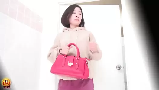 EE-367 01 Public toilet voyeur: women continue pooping while the door is opened up!