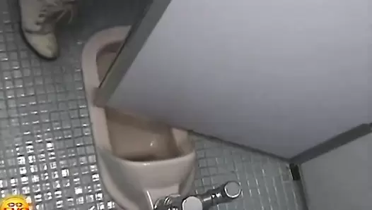 E54-01 Hidden toilet camera. Shit that doesn’t flush.