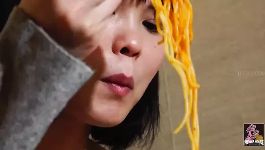 PGFD-076 03 Girls forced into vomit kink