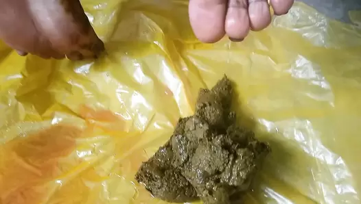 Ebony_Princess - Shitfoot!