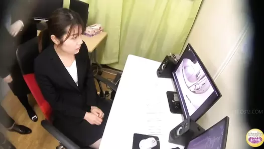 SL-511 01 Toilet disclosure scenes: bullying of rookie office ladies after they poop on western style toilet. VOL. 2