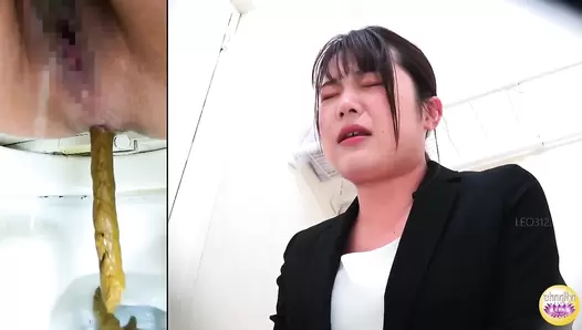 SL-511 01 Toilet disclosure scenes: bullying of rookie office ladies after they poop on western style toilet. VOL. 2