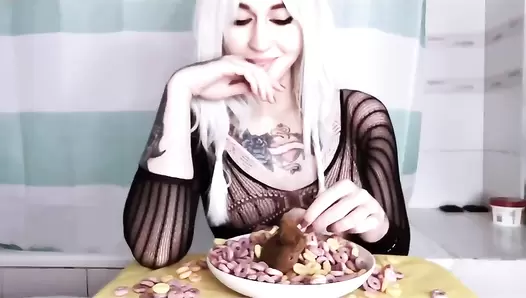 Scat Color Corn Flakes Food Play By Top Babe Betty, Amateur Collection, 