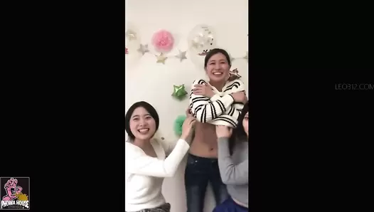 PGFD-082 01 Group of female college students in lewd and drunken vomit
