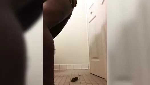 No face poop
