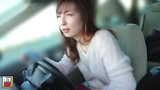 JG-522 03 Anko Torii’s home poops. Several days of close contact and self-portrait shooting.