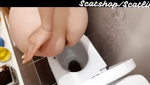 ScatLina - Dirty toilet (Part 1)