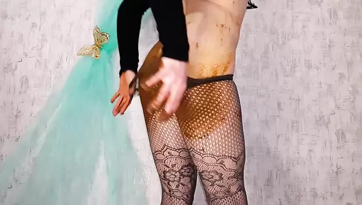 AnnaCoprofield - Fishnet pantyhose