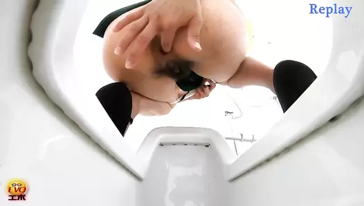 EE-527 04 The joy of excretion enhanced with anal stimulating action. Women’s erotic excretions on japanese style toilet.