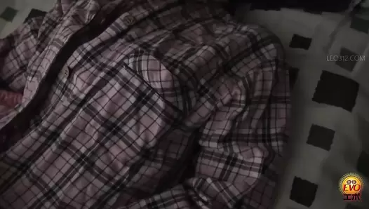 EE-583 02 Hidden footage by malicious older brother: enema for the sleeping sister