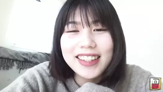 JG-523 02 Poop review! Self-filmed scat portrait: girls analyzing their own feces. VOL. 2