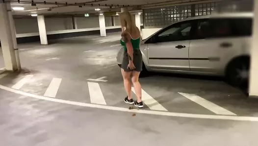 Devil Sophie - OMG I have to poop and piss like this - come on let's have a look at the parking garage