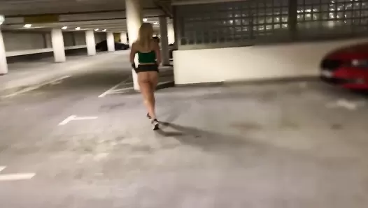 Devil Sophie - OMG I have to poop and piss like this - come on let's have a look at the parking garage