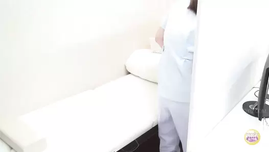 SL-487 04 Nurse’s insane poop excretion!