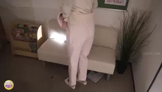SL-487 04 Nurse’s insane poop excretion!