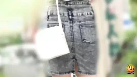 EE-535 05 Womens desire for cleansing their unrelieved intestines. Female poops and farts on extremely close up spycam