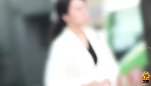 EE-535 01 Womens desire for cleansing their unrelieved intestines. Female poops and farts on extremely close up spycam