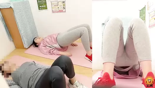 EE-575 05 Hidden video footage: girls leaking farts and poop during physical excersises