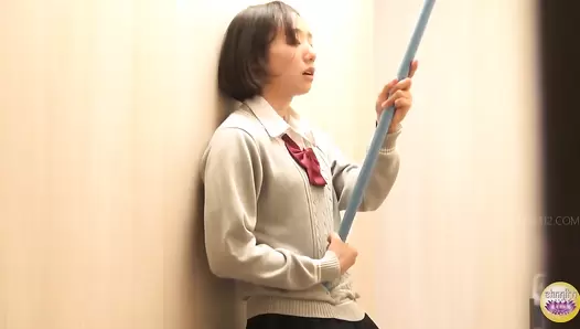 SL-513 02 Female student’s enema troubles in the school’s toilet. Liquid stool mercilessly pops out and scatters on the floor.