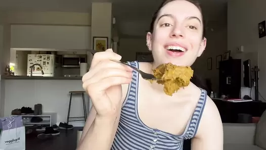 Brooklynbb13 - Girlfriend Makes and Feeds You Breakfast