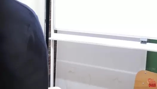 FF-538 03 Female student puts laxatives in her female teacher’s drink. Our teacher is a woman who leaks feces!