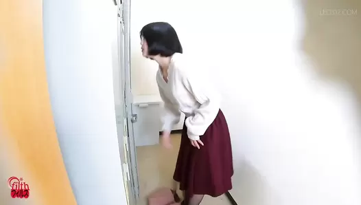 FF-541 05 New female employees leaking imminent and shameful farts before defecation