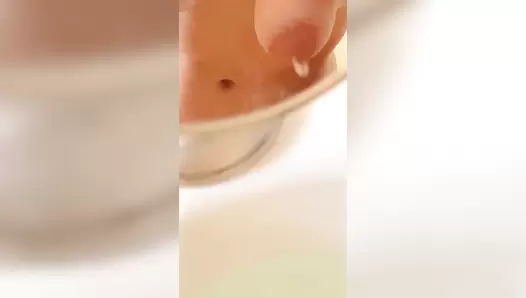 VibeWithMolly - Shave, poop, pee on self