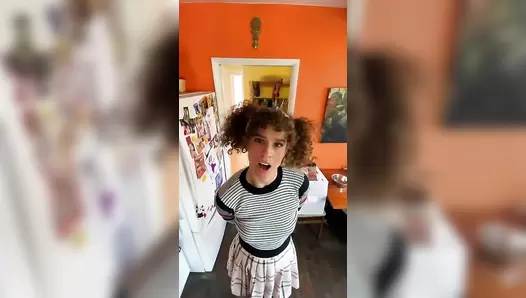 VibeWithMolly - Bratty girl shits in perverts mouth!